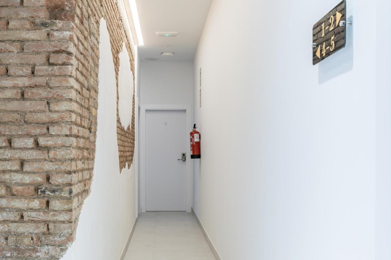 Comfortable Room Close To City Centre Valencia Luaran gambar